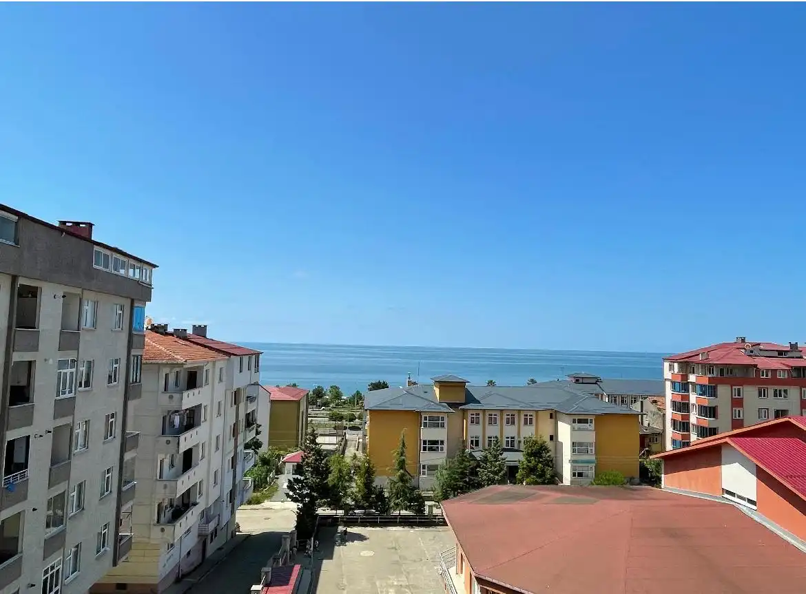 Изображение Просторная 3+1 квартира с видом на море